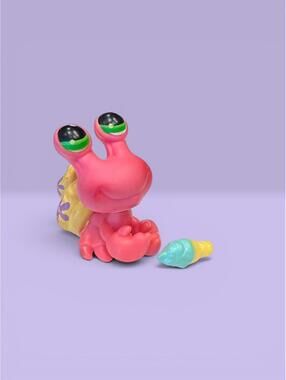 Littlest Pet Shop LPS Hermit Crab #62 with Ice Cream Accessory.